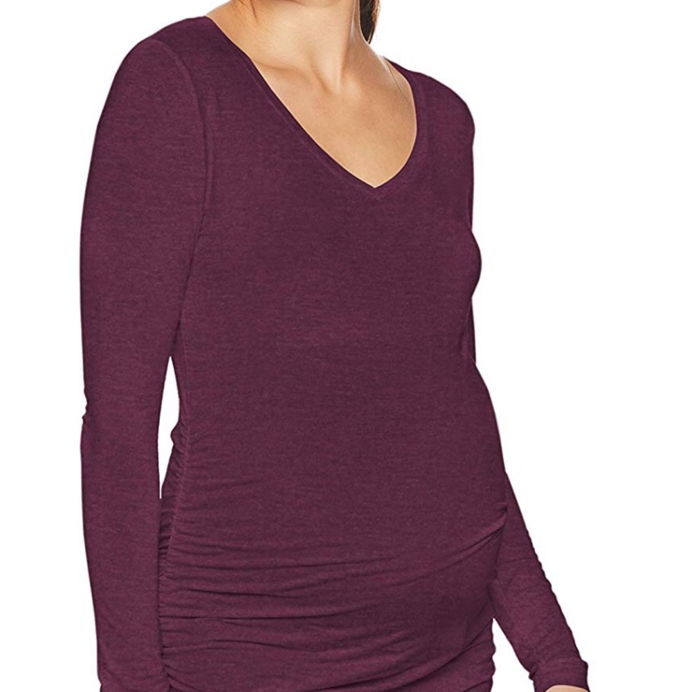 NWT Motherhood long-sleeved maternity top